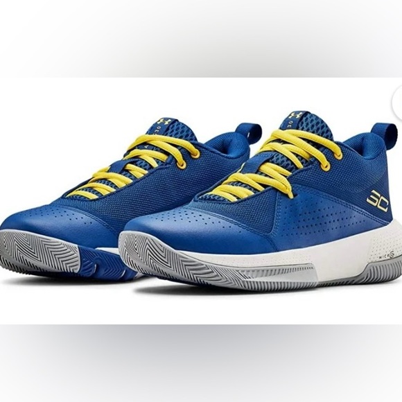 UnderArmour Kids athletic shoes - Picture 2 of 9